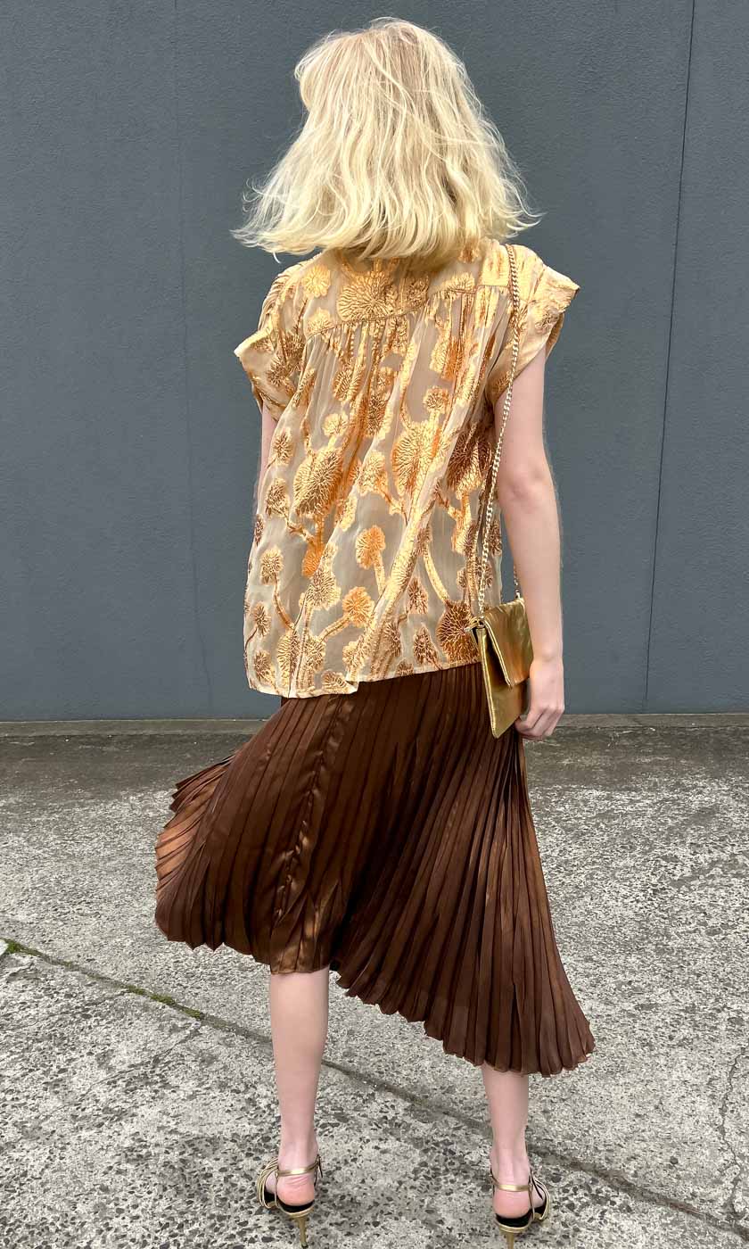 Hoss Mistique Shirt - Caramel Gold Leaf - Image 6